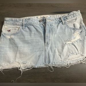 Hollister mini jean skirt size 9